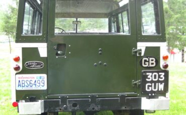 Land-Rover-LR4-1971-STATION-WAGON-1