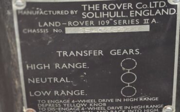 Land-Rover-LR4-1971-STATION-WAGON-11