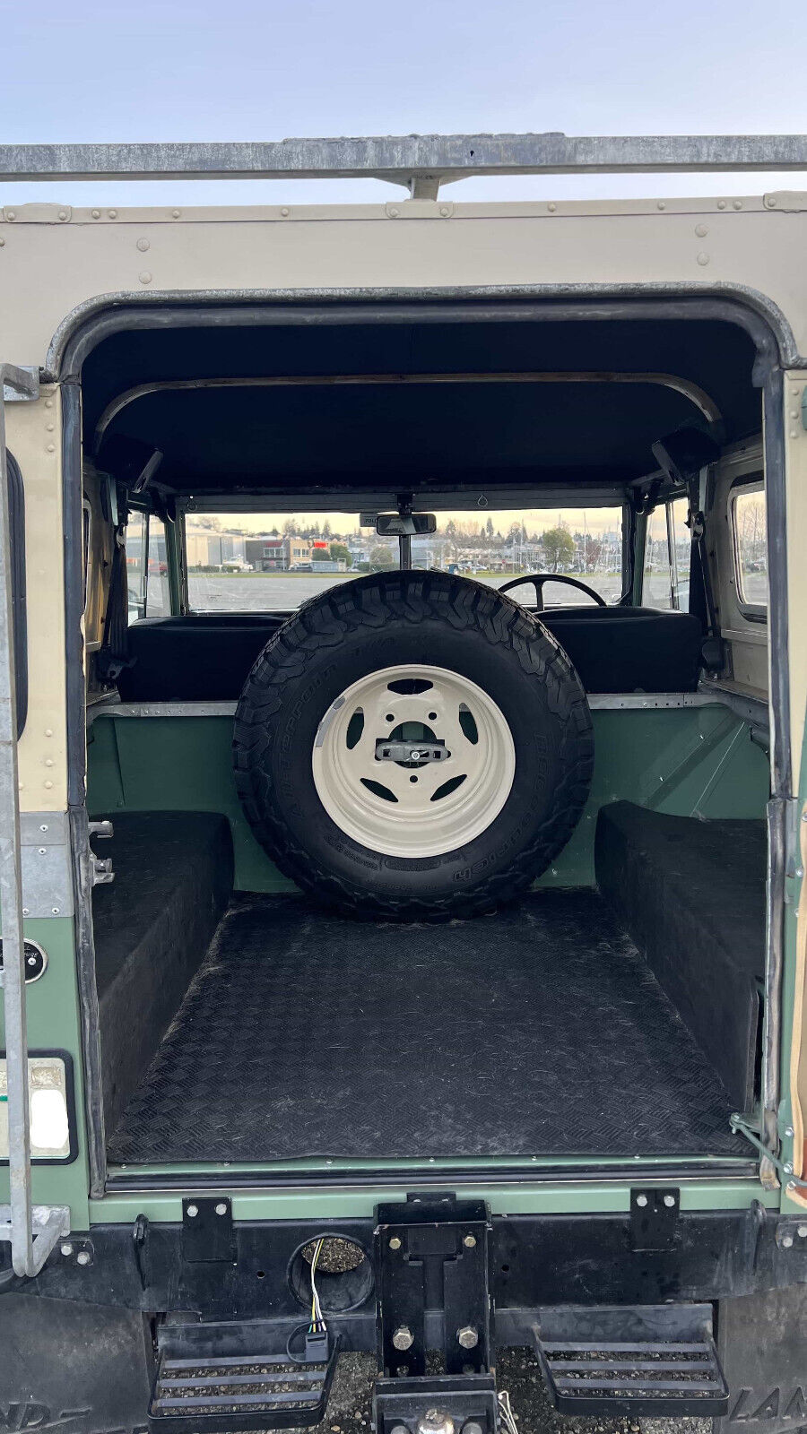 Land-Rover-Other-1974-10