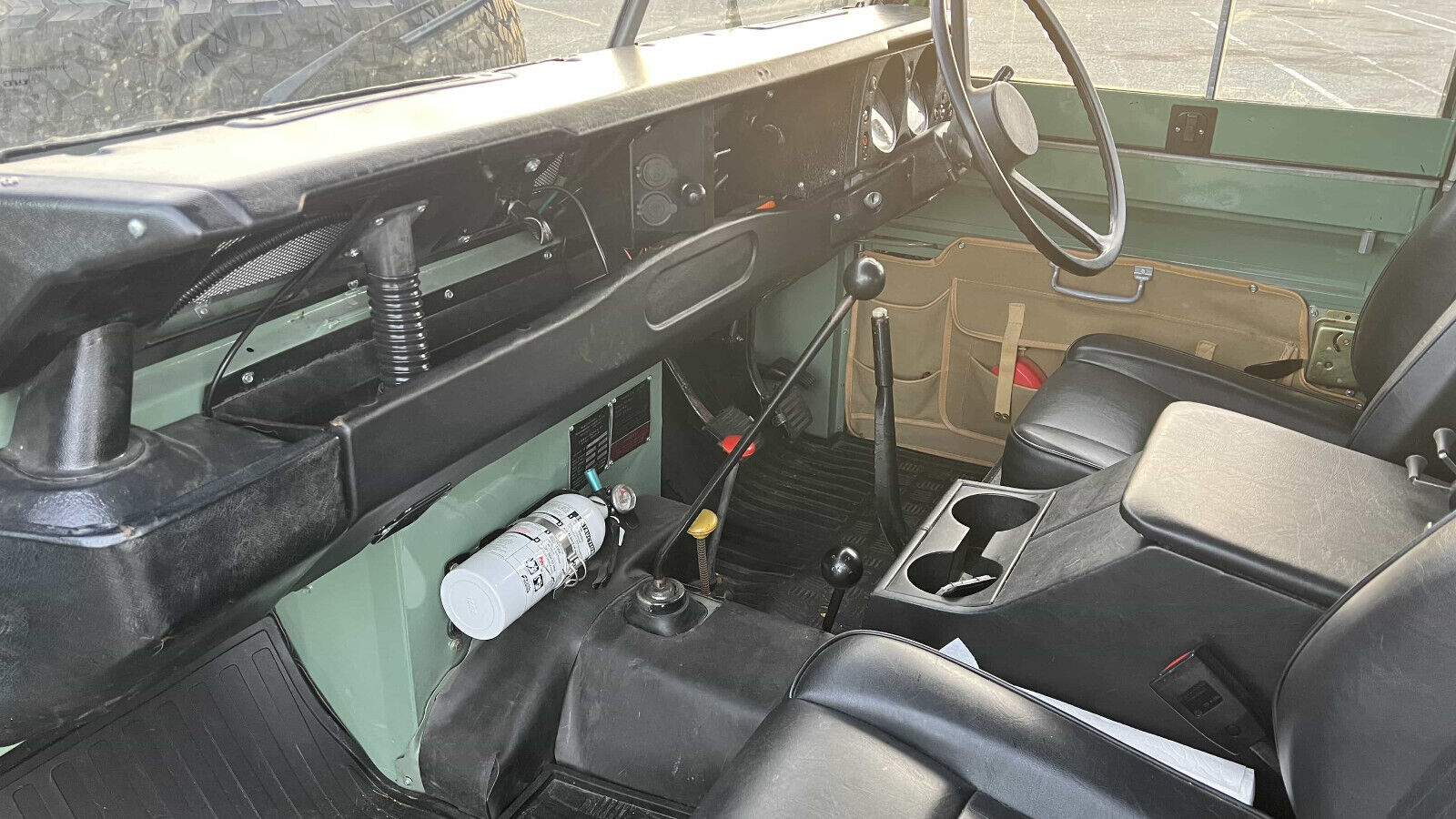 Land-Rover-Other-1974-15