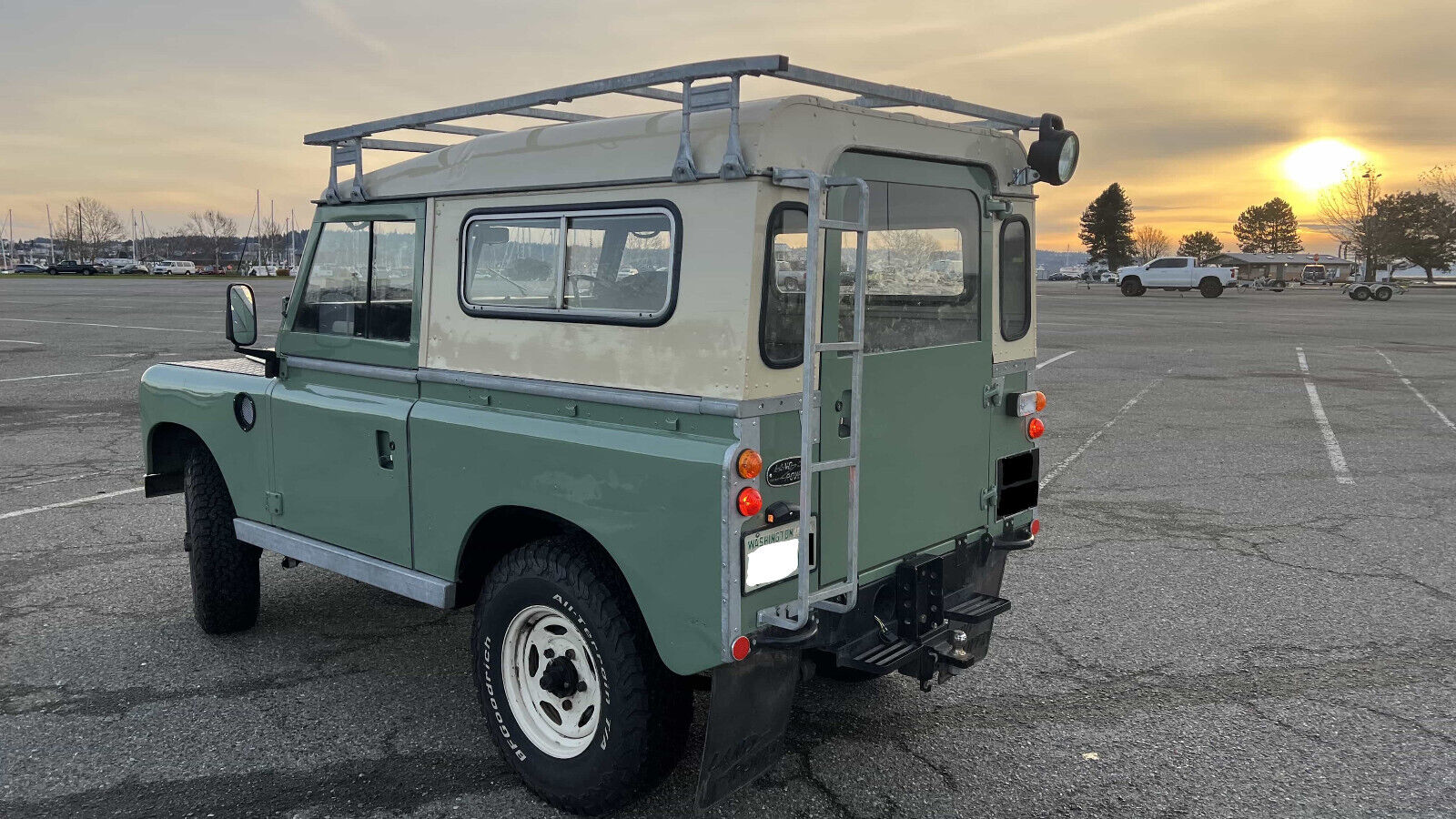 Land-Rover-Other-1974-3