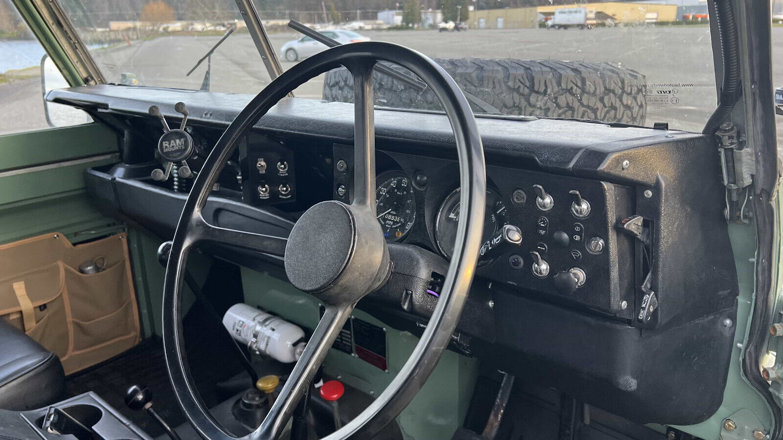 Land-Rover-Other-1974-8