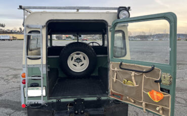 Land-Rover-Other-1974-9