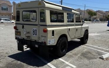 Land-Rover-Pickup-1978-SUV-2
