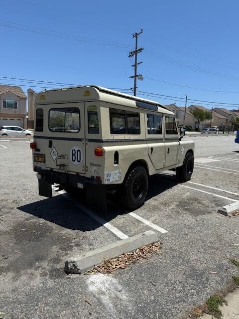Land-Rover-Pickup-1978-SUV-2