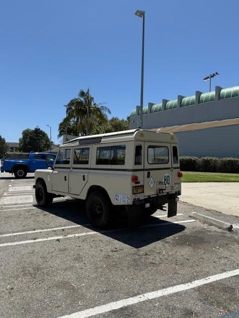 Land-Rover-Pickup-1978-SUV-3