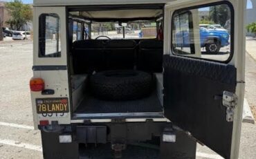 Land-Rover-Pickup-1978-SUV-4