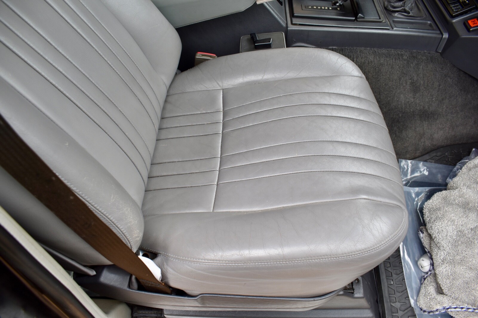 Land-Rover-Range-Rover-1988-SUV-32