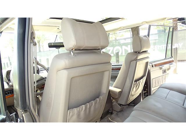 Land-Rover-Range-Rover-1991-SUV-13