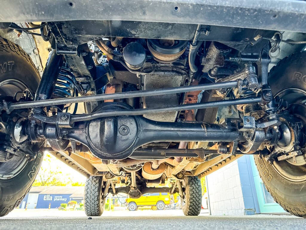 Land-Rover-Range-Rover-1995-SUV-38