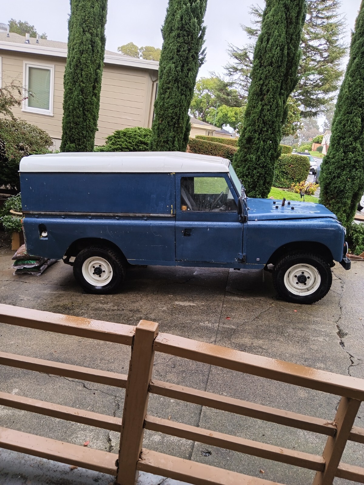 Land-Rover-SERIES-3-1981-Sedan-3