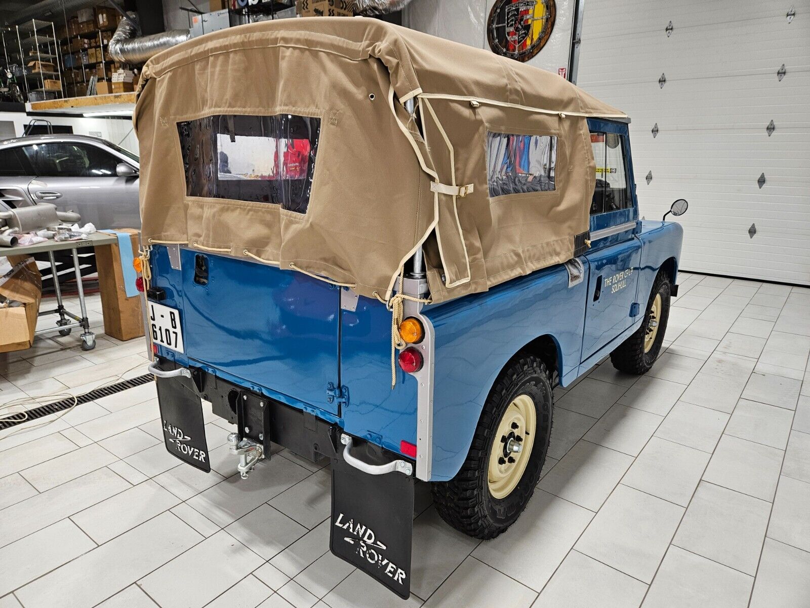Land-Rover-Series-3-Santana-1973-SUV-2