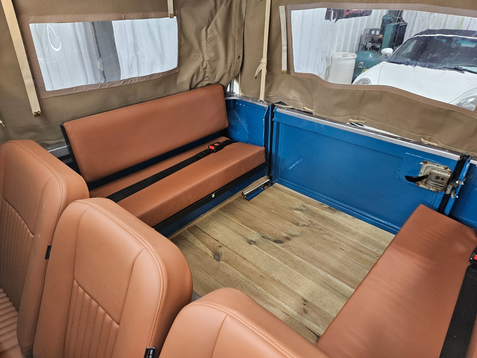 Land-Rover-Series-3-Santana-1973-SUV-24