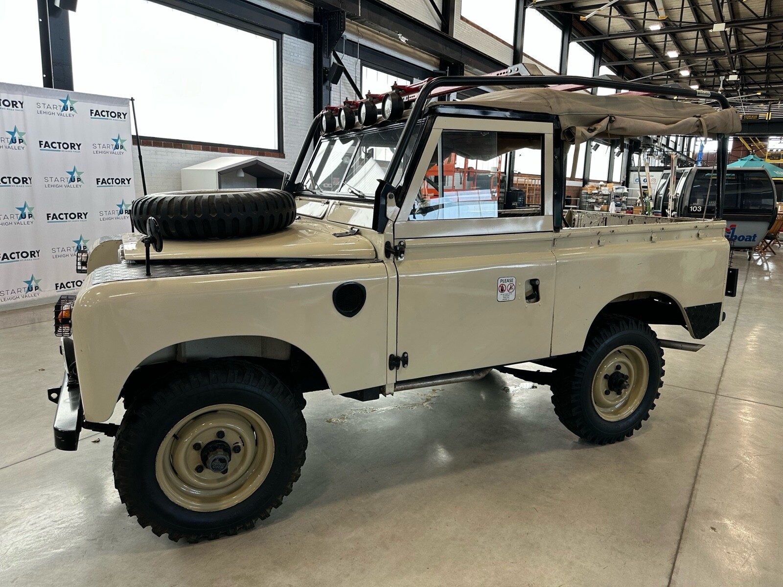 Land-Rover-Series-II-1961-2