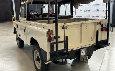 Land-Rover-Series-II-1961-4