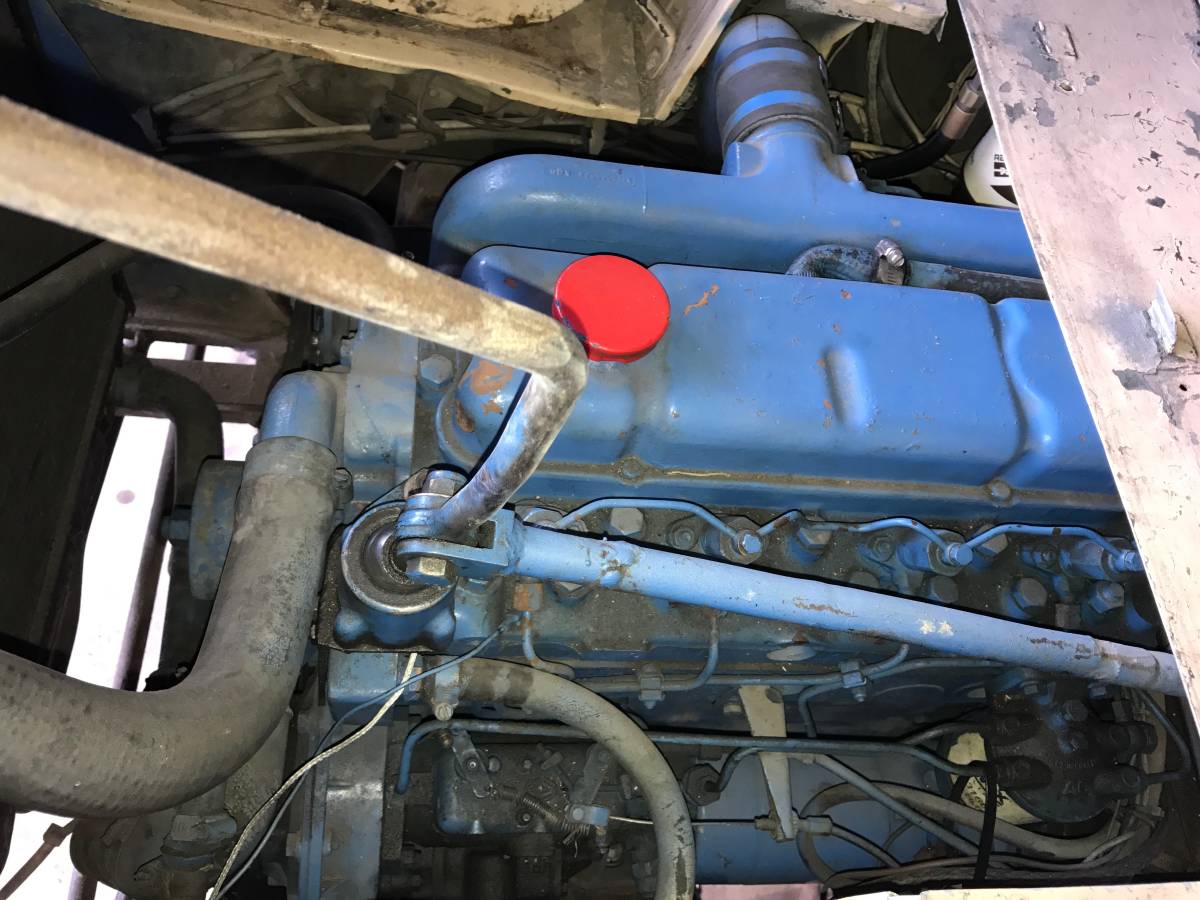 Land-rover-101-forward-control-diesel-1976-orange-10