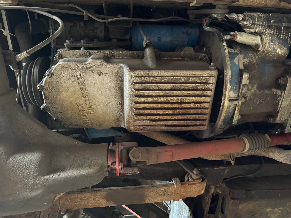 Land-rover-101-forward-control-diesel-1976-orange-14