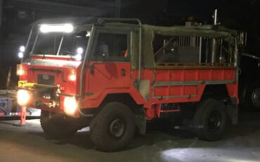 Land-rover-101-forward-control-diesel-1976-orange-7