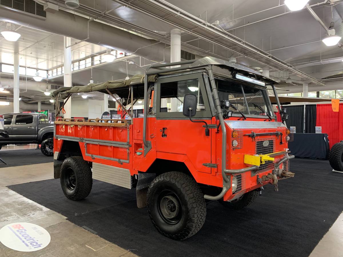Land rover 101 forward control diesel 1976 orange