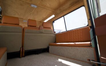 Land-rover-Defender-110-diesel-1987-green-10
