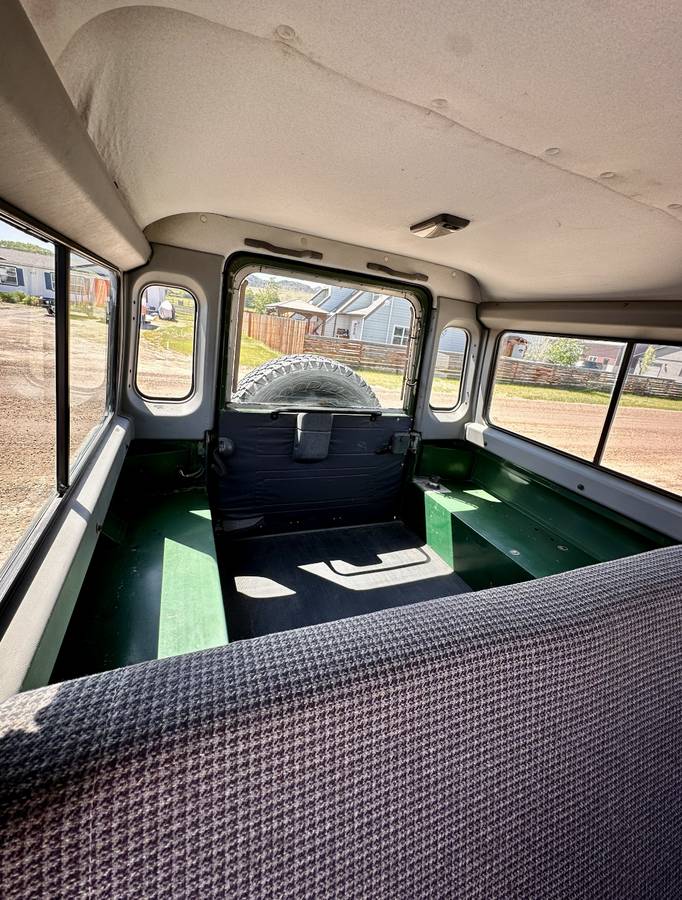 Land-rover-Defender-110-diesel-1995-11