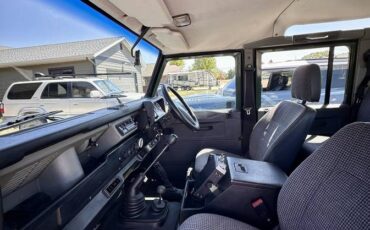 Land-rover-Defender-110-diesel-1995-6