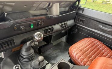 Land-rover-Defender-110-diesel-1995-green-9