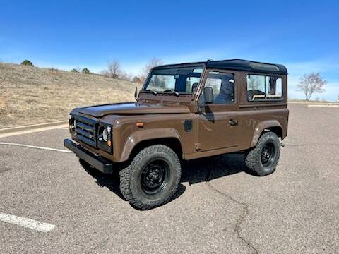Land-rover-Defender-90-diesel-1993-brown-1