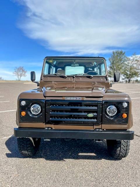 Land-rover-Defender-90-diesel-1993-brown-3