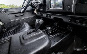 Land-rover-Defender-diesel-1991-9