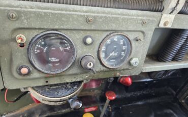 Land-rover-Series-2-1966-green-7