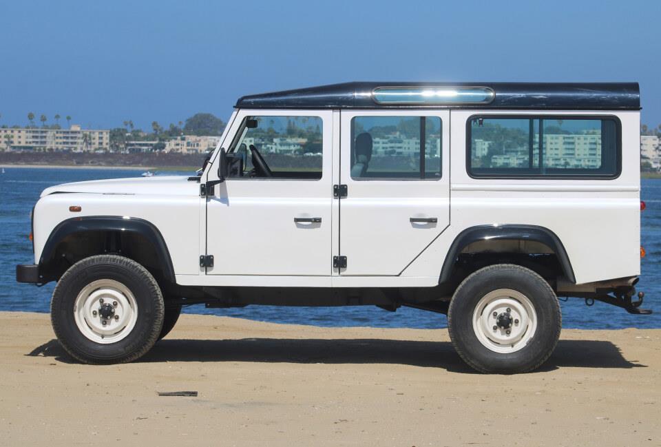 Landrover-Defender-1994-3
