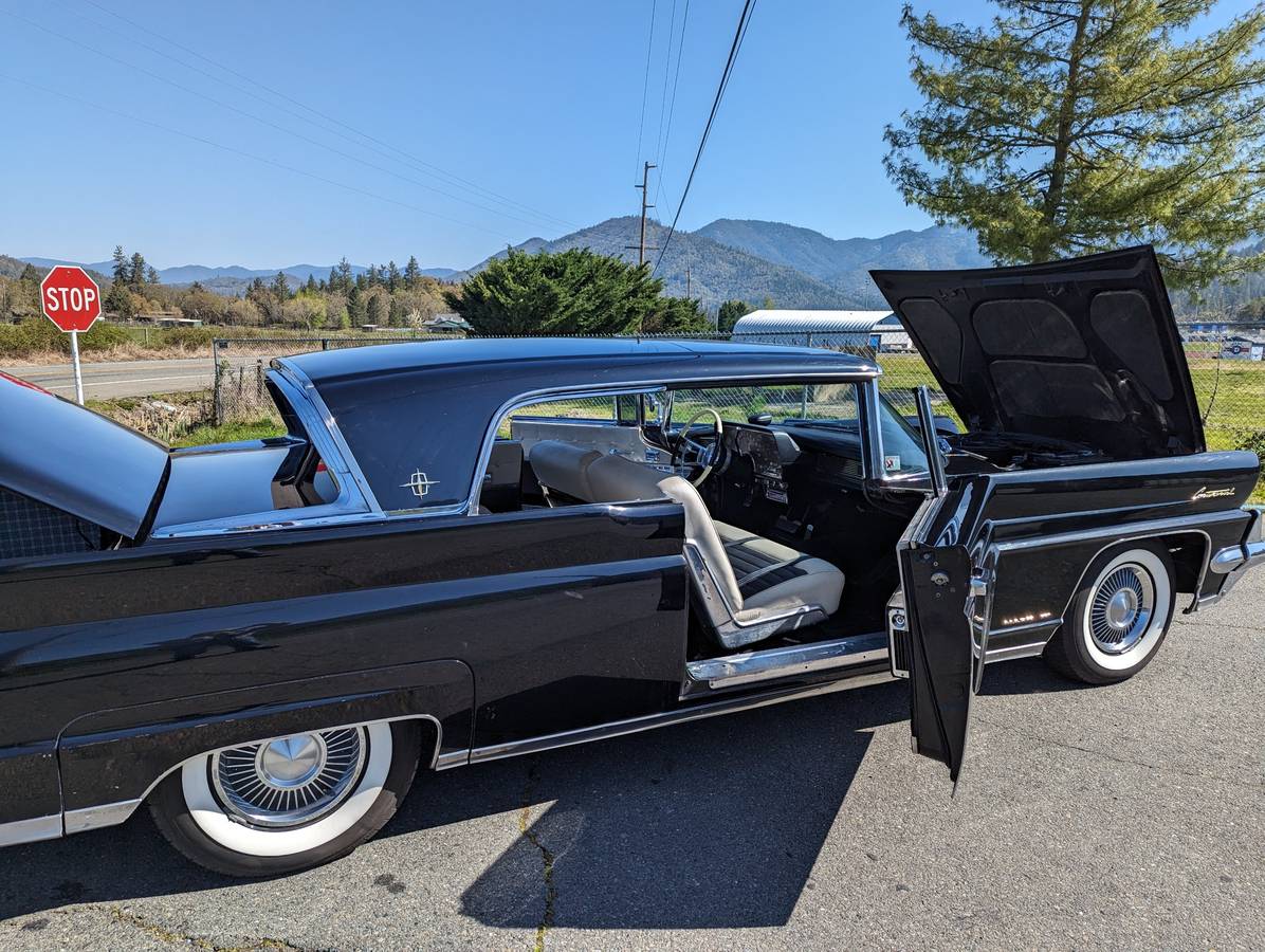 Lincoln-1959-black-2