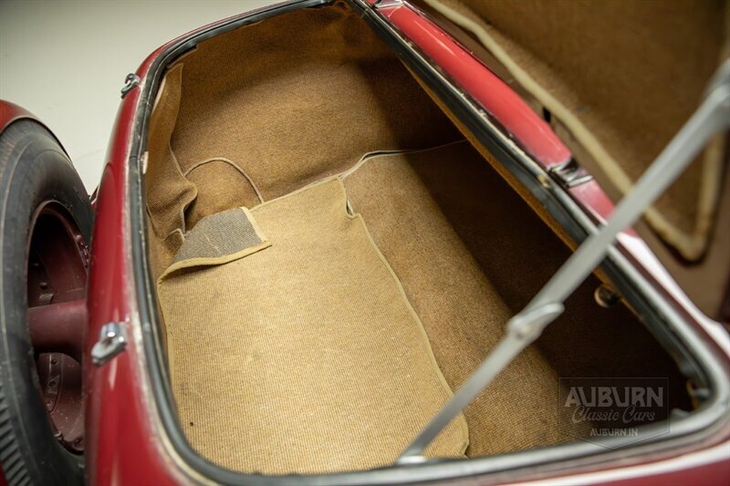 Lincoln-Continental-1941-19