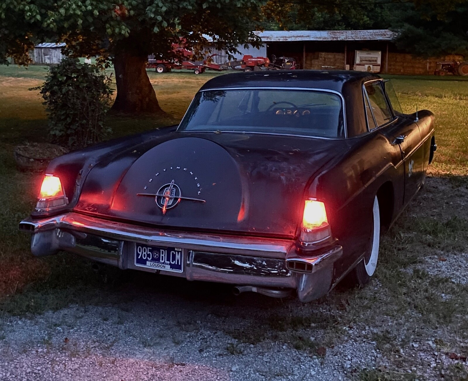 Lincoln-Continental-1956-Coupe-2