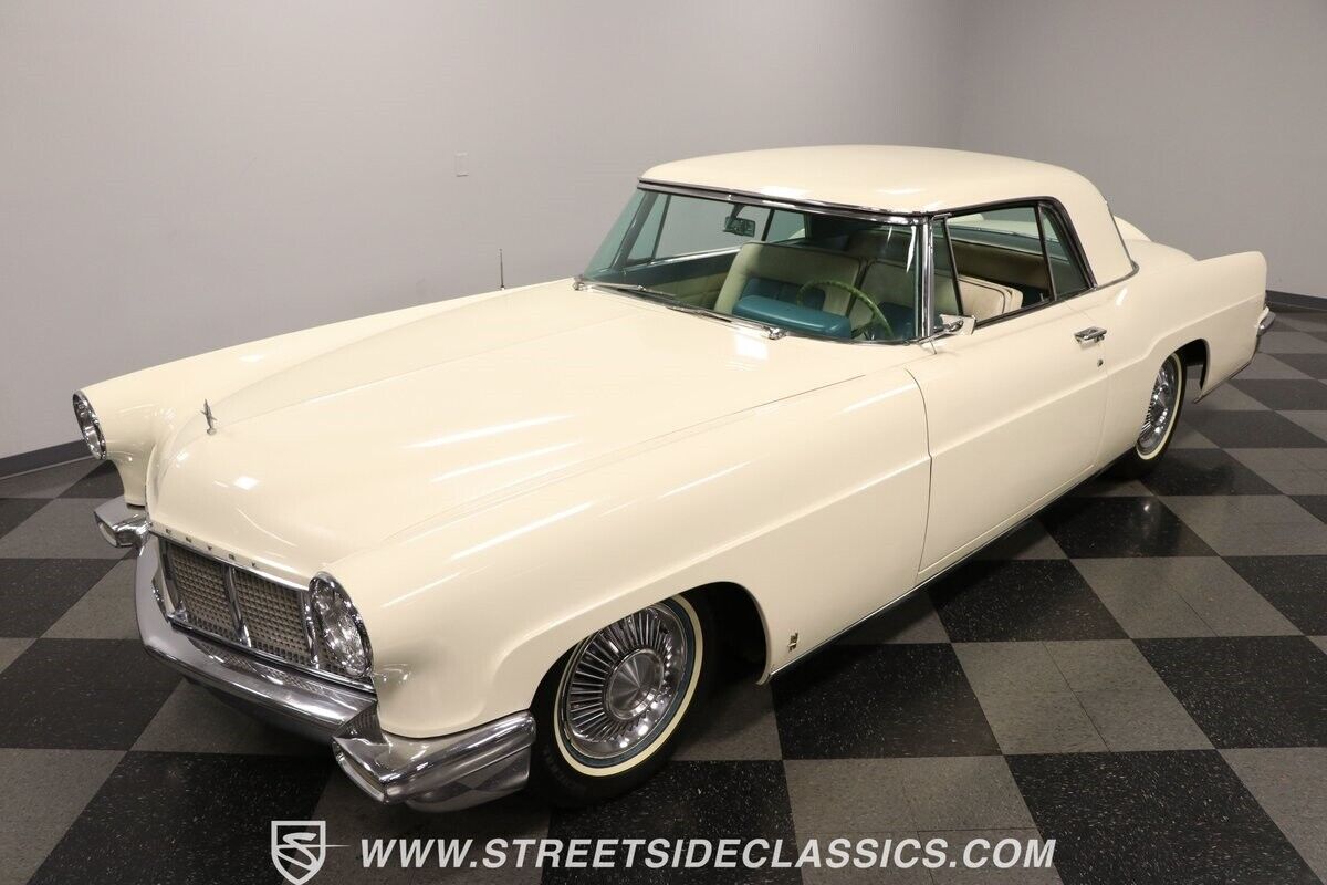 Lincoln-Continental-1956-Coupe-21