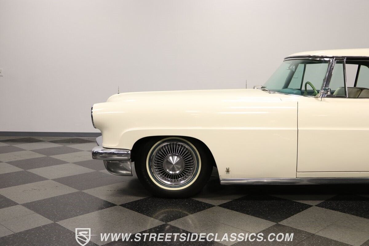 Lincoln-Continental-1956-Coupe-24