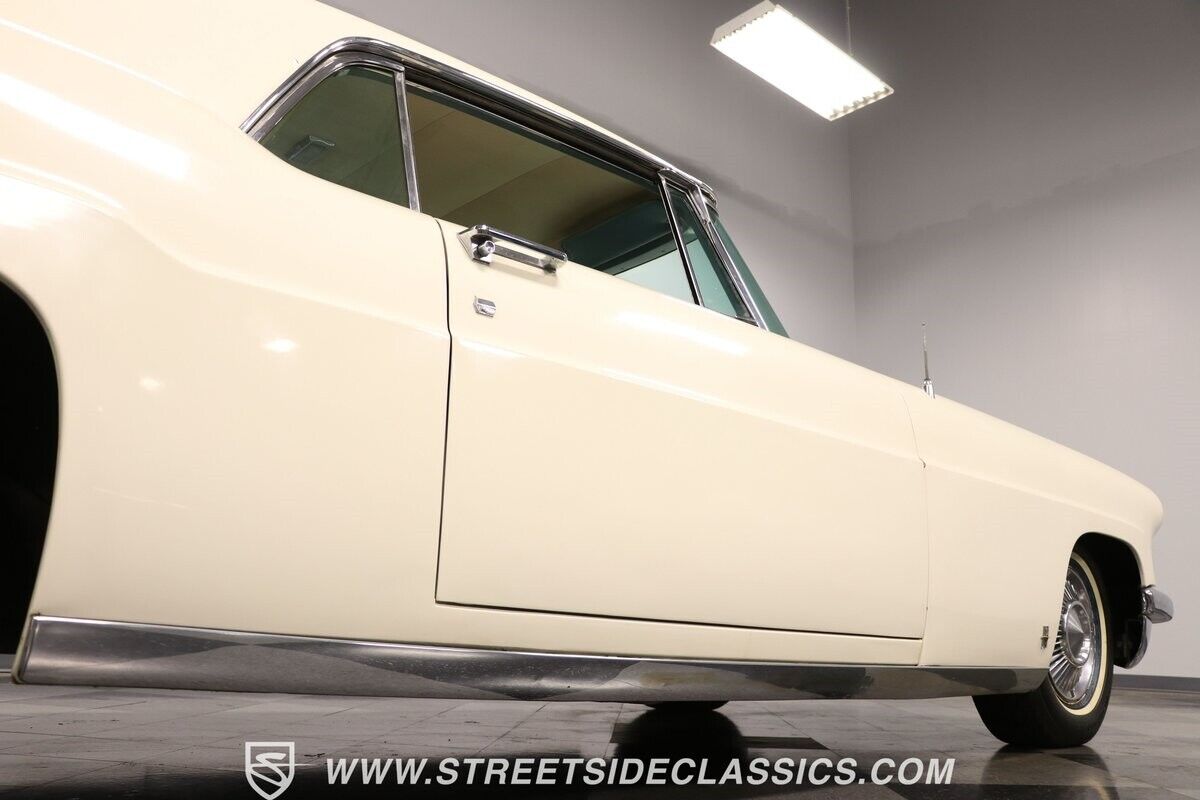 Lincoln-Continental-1956-Coupe-31