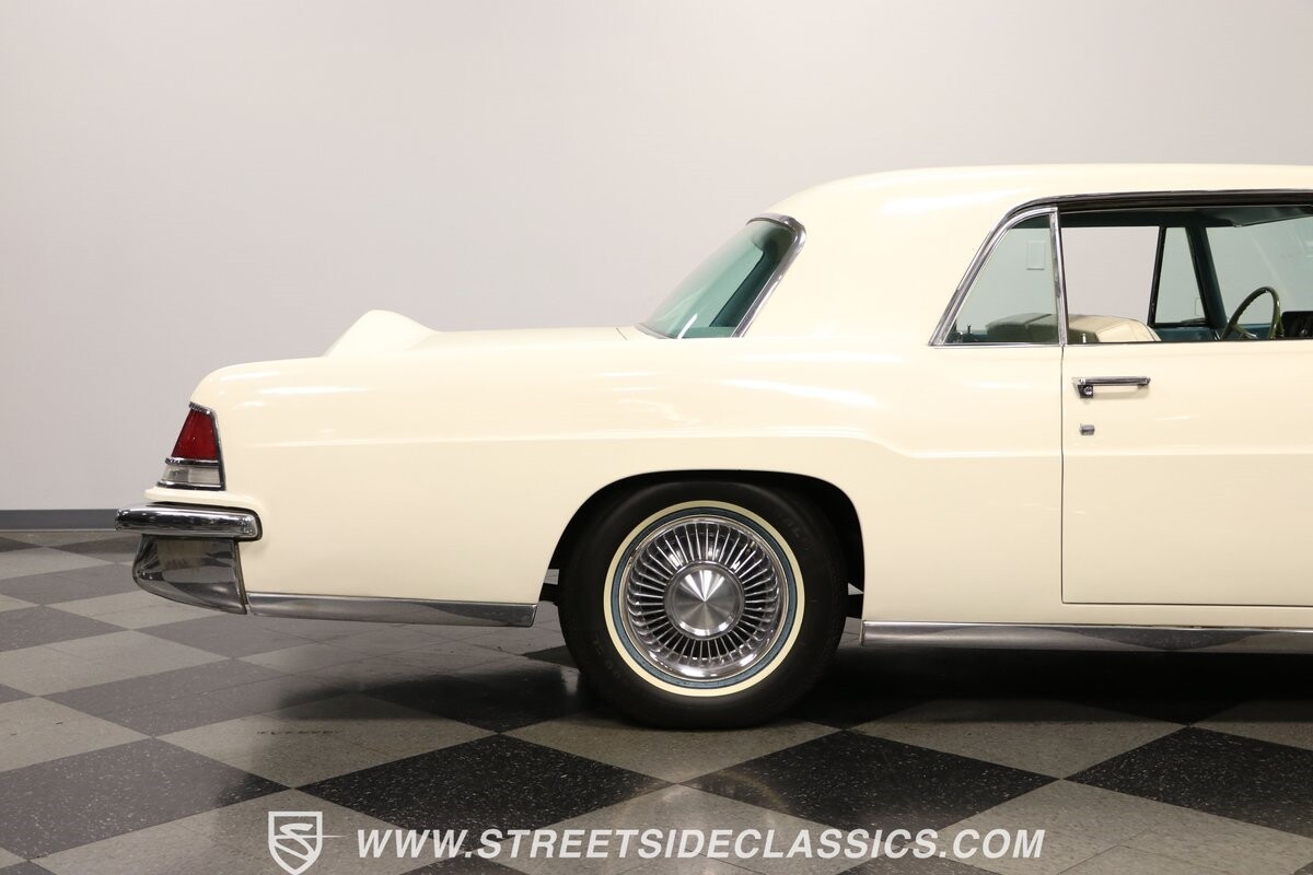 Lincoln-Continental-1956-Coupe-32