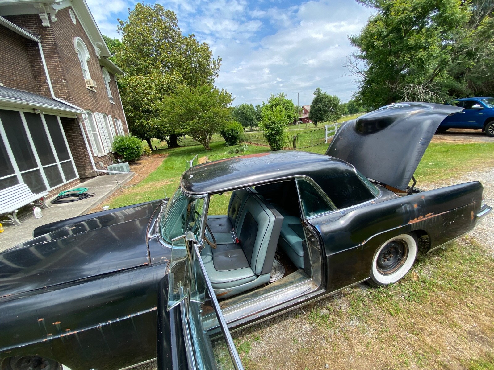 Lincoln-Continental-1956-Coupe-4