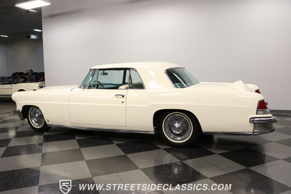 Lincoln-Continental-1956-Coupe-8