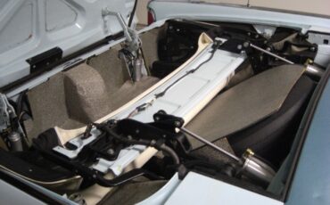 Lincoln-Continental-1961-Convertible-15