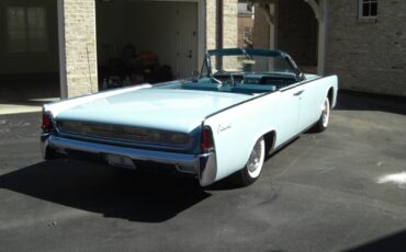 Lincoln-Continental-1961-Convertible-21