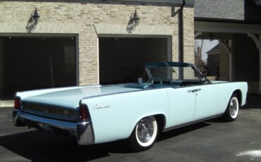 Lincoln-Continental-1961-Convertible-22