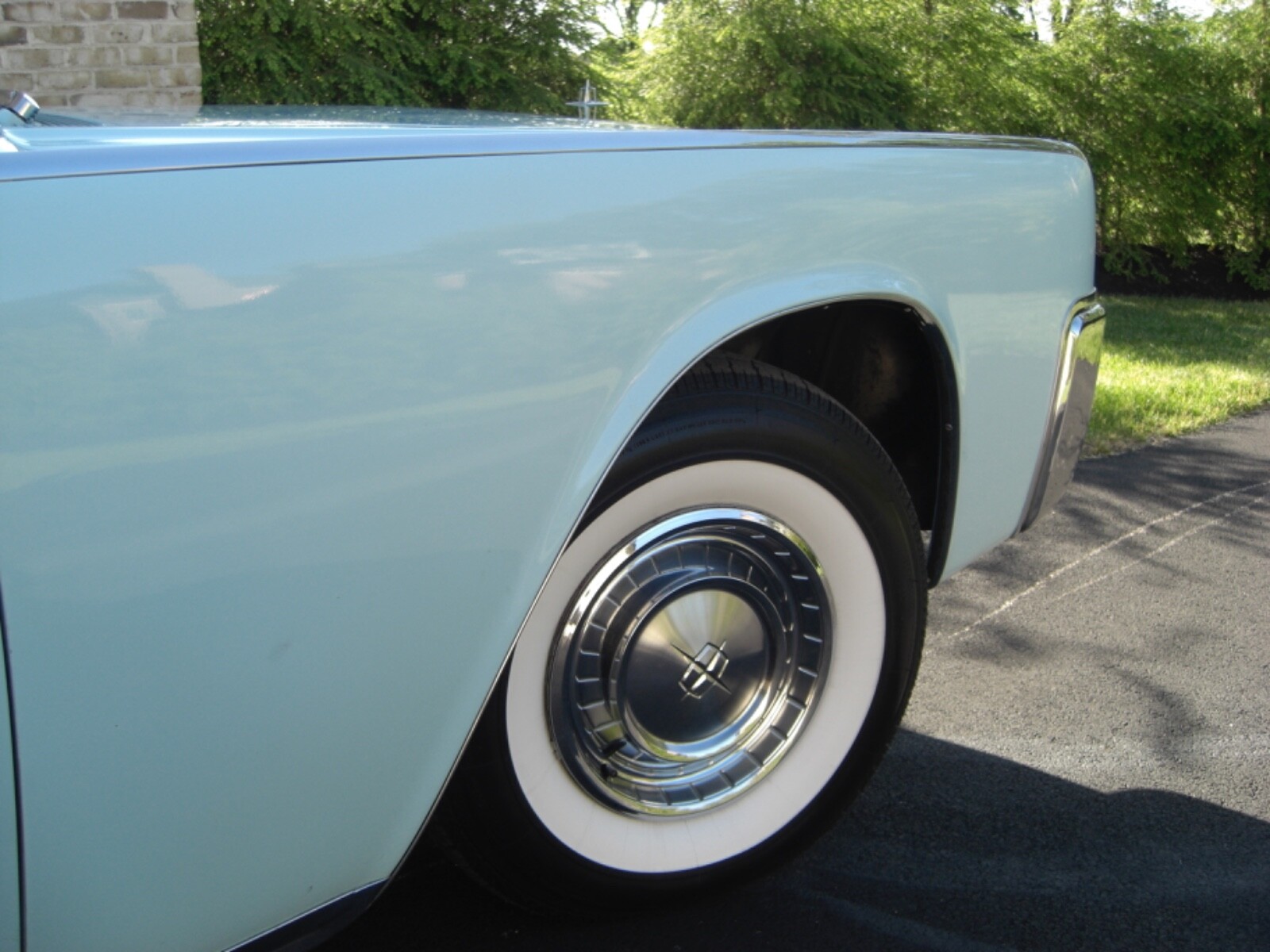 Lincoln-Continental-1961-Convertible-30