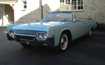 Lincoln-Continental-1961-Convertible-31