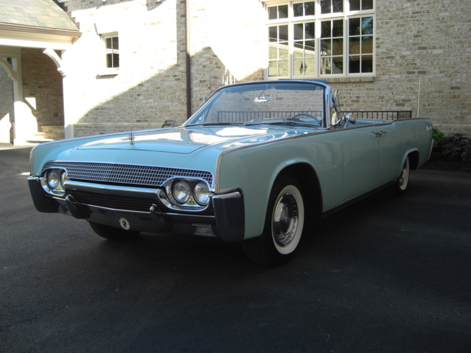 Lincoln-Continental-1961-Convertible-31