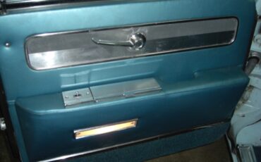 Lincoln-Continental-1961-Convertible-34