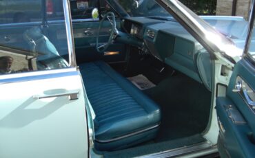 Lincoln-Continental-1961-Convertible-6