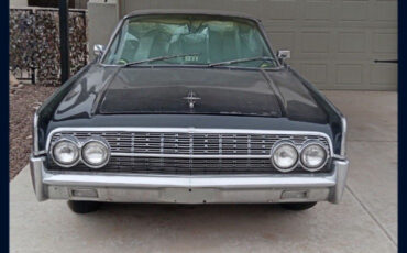 Lincoln-Continental-1962-Sedan-2